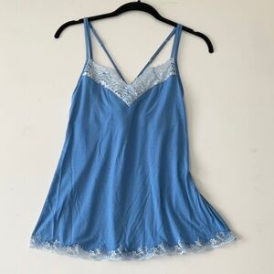 Soma intimates V neck lace cami sz M Rare